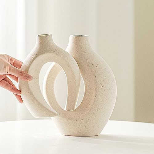 Snuggle Hollow Ceramic Vase / Large Cream White / Set of 2