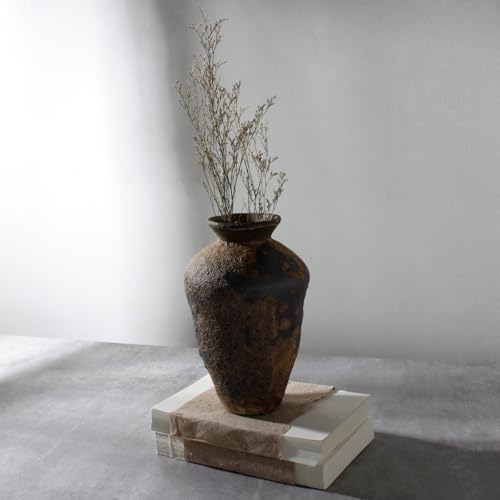 Rusty Ceramic Vase / Rust-tall / Small