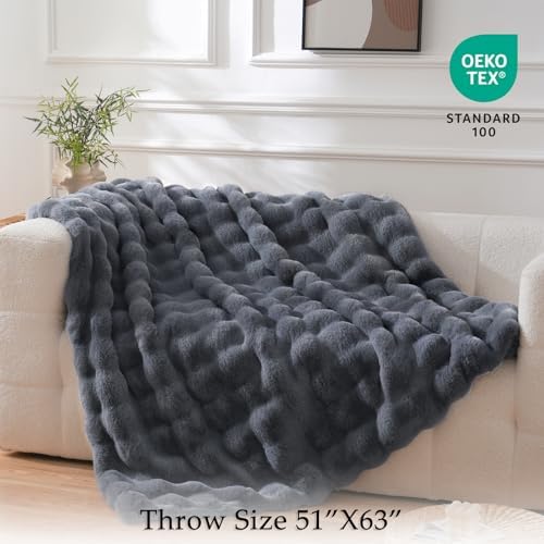 BENVWE Faux Fur Throw Blanket for Couch – Cozy Fuzzy Soft Plush Fluffy Thick Luxury Minky Bubble Blanket for Living