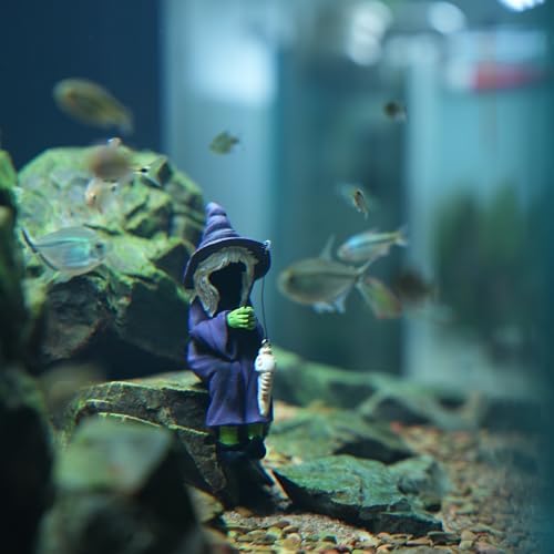 Witch Fishing Decor - Halloween Shelf Sitter Statue, Aquarium and Garden Pond Edge Ornament, Resin Gothic Figure for Water Tank Rim, Witch Hat Halloween Decorations