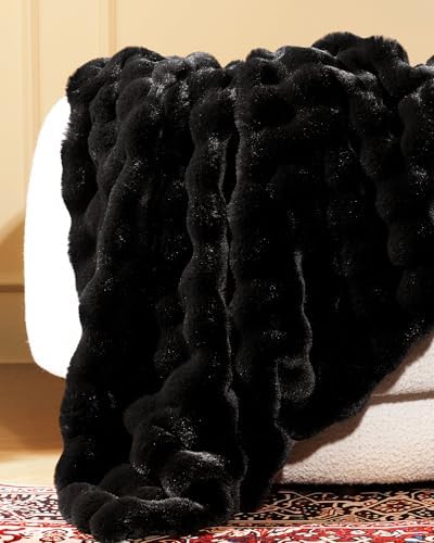 Ultra Soft Cozy Faux Fur Throw Blanket, Fuzzy Plush Thick Bubble Blanket, Oversize Luxury Fluffy Blanket for Couch