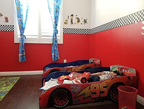Checkered Flag Cars Wallpaper Border / Black / 6 Inch