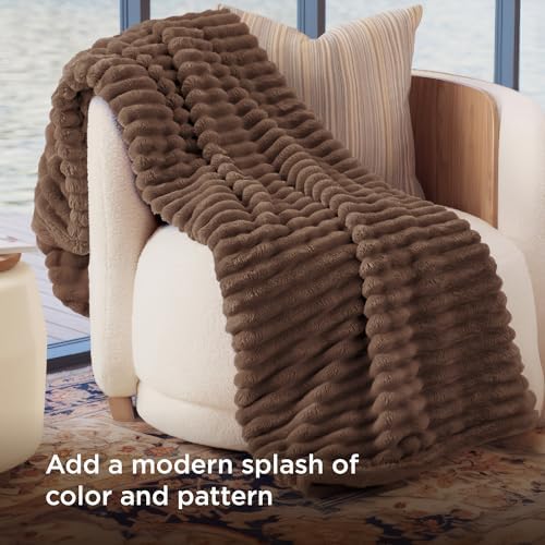 Bedsure Soft Brown Throw Blanket for Couch Decor Gifts 50"x60"