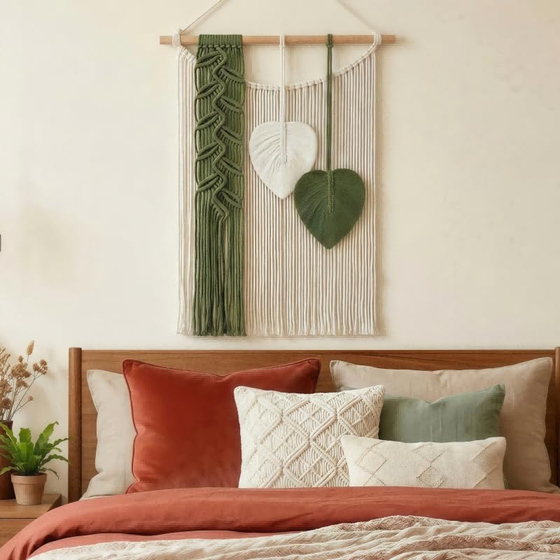 Modern Wall Art / Vertical Leaf