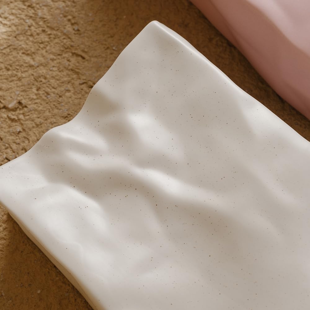 Modern Aesthetic Flower Vase / Nacre White
