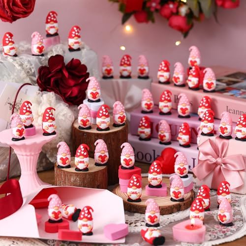 Lunmon 50 Pcs Mini Valentine's Day Gnomes Bulks 1.57 Inch PVC Pink Gnomes Figurine Gifts Valentine's Day Collectible Figurines for Home Tabletop Farmhouse Shelf Decorations