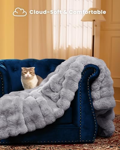 Ultra Soft Cozy Faux Fur Throw Blanket, Fuzzy Plush Thick Bubble Blanket, Oversize Luxury Fluffy Blanket for Couch