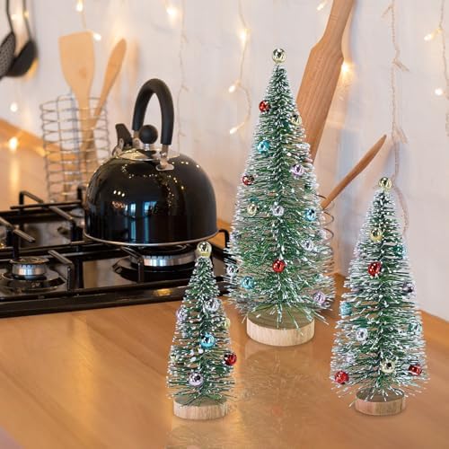 Winlyn 3 Pcs Christmas Frosted Bottle Brush Trees with Wood Base Small Green Sisal Trees with Ornaments Snowy Tabletop Christmas Trees 4.7"- 9.3" Tall for Christmas Village Decor Winter Holiday Party