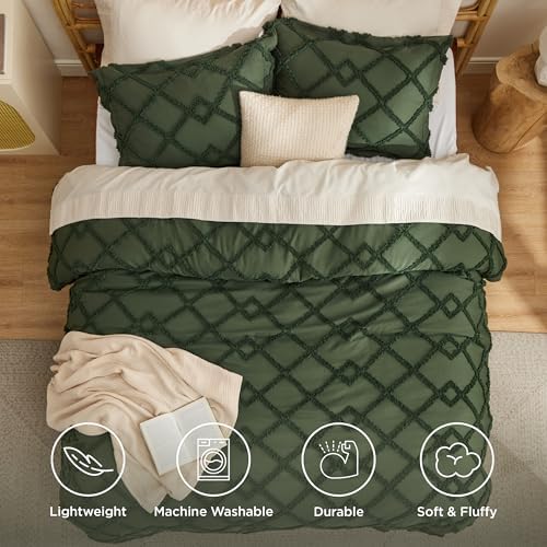 Bedsure Boho Comforter Set Queen - Olive Green Tufted Queen Size Comforter, 3 Pieces Farmhouse-Style Embroidery Bed