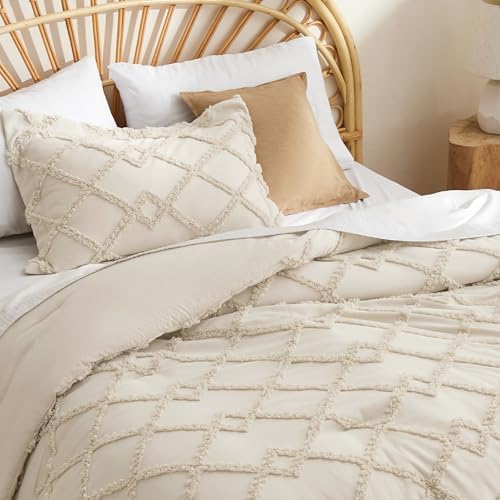 Bedsure Boho Comforter Set Queen - Beige Tufted Queen Size Comforter, 3 Pieces Farmhouse-Style Embroidery Bed Set, Soft