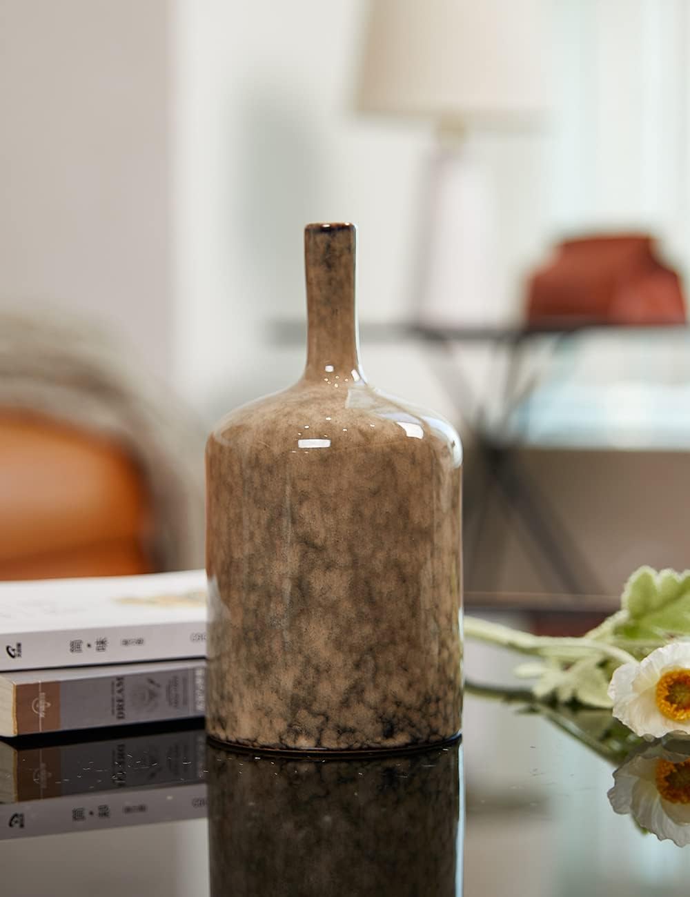 Ceramic Flower Vase Decorative Sculpture Modern Home Decor Table Centerpiece Gift / Medium