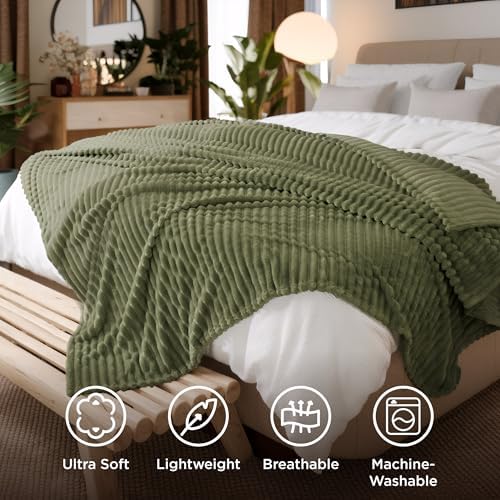 Bedsure Soft Cal King Size Blanket for Bed Moss 102"x96"