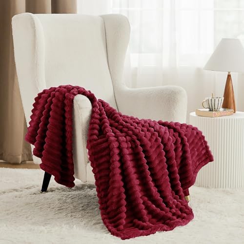 Bedsure Soft Twin Blanket for Bed Decor Gifts Deep Red 60"x80"