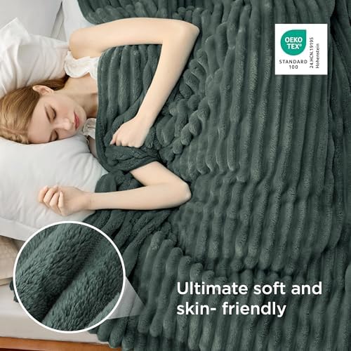Bedsure Full Size Fleece Blankets for Bed Mallard Green 84"x90"