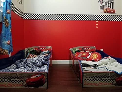 Checkered Flag Cars Wallpaper Border / Black / 6 Inch