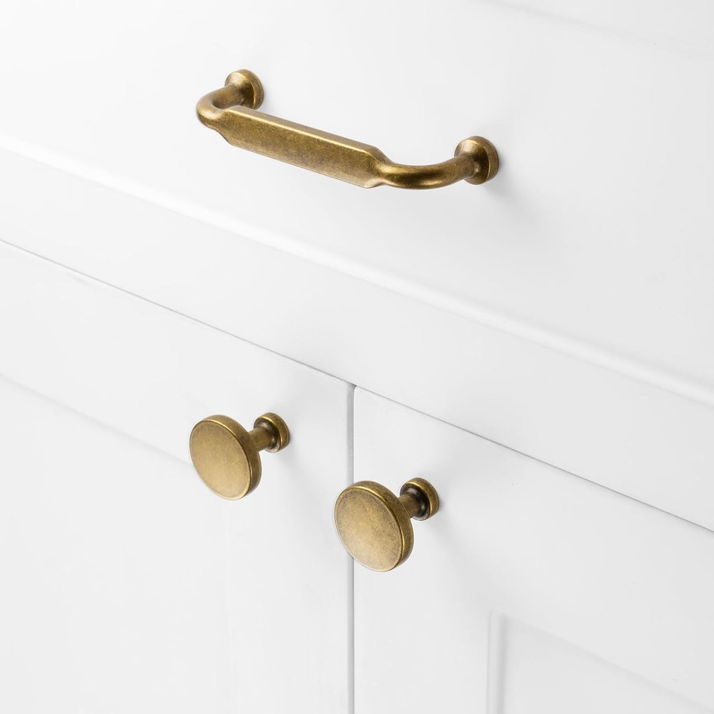 Cabinet Pulls Vintage Brass Cabinet Handles / 3-3/4" Hole Centers / Classic / Antique Brass / 4 Inch