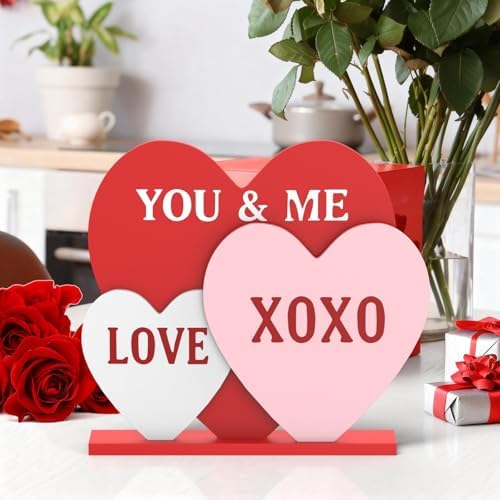OLANRUN Valentines Day Decorations, 8.7 Inch Valentine Table Decorations Wooden Heart Sign with Letter LOVE XOXO, Valentines Day Decor Indoor for Home Office Kitchen Tiered Tray Table Fireplace Mantel