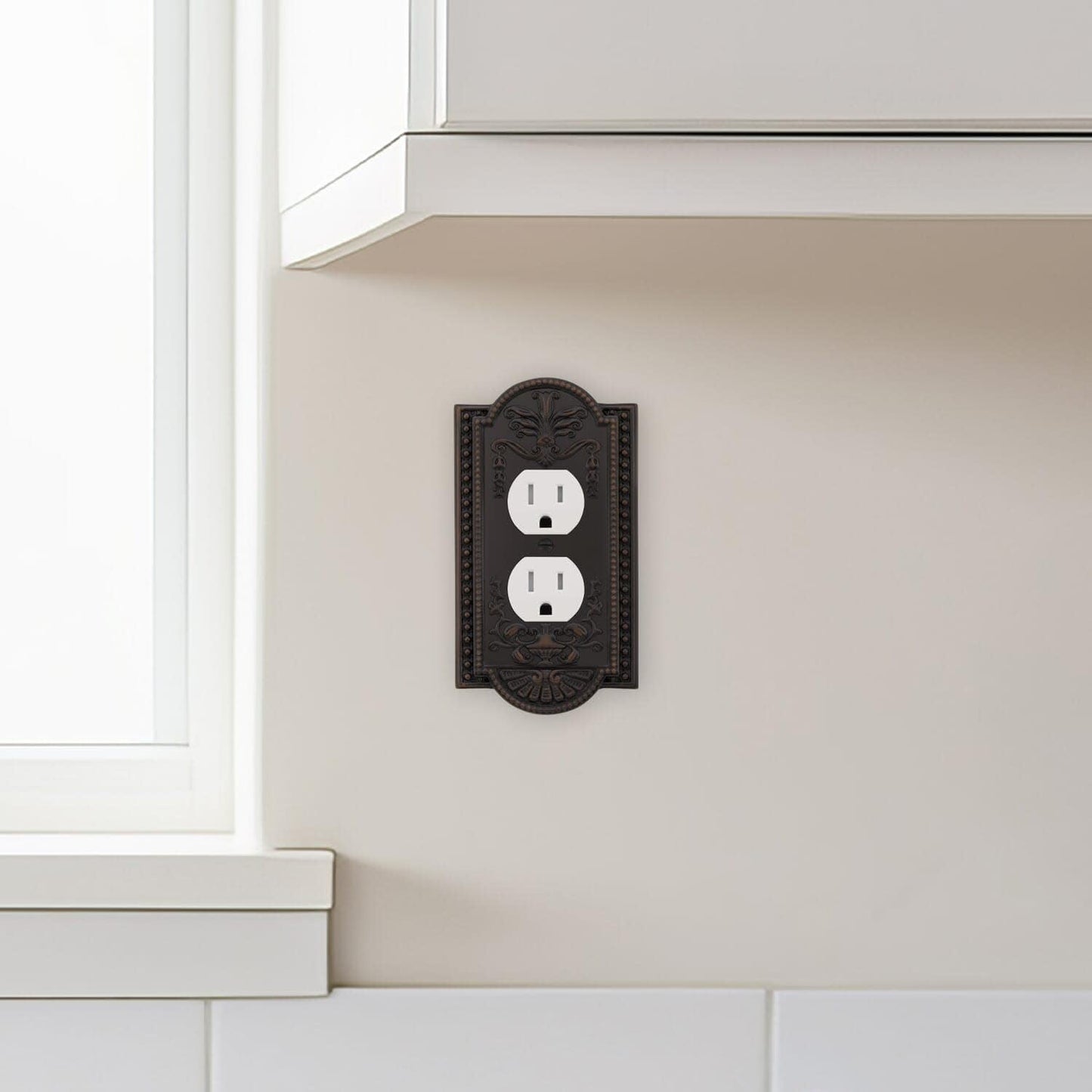 Nostalgic Warehouse 720076 Meadows Switch Plate with Outlet, Unlacquered Brass, 1 Count (Pack of 1)