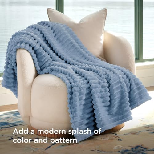Bedsure Soft Blue Throw Blanket for Couch Decor Gifts 50"x60"