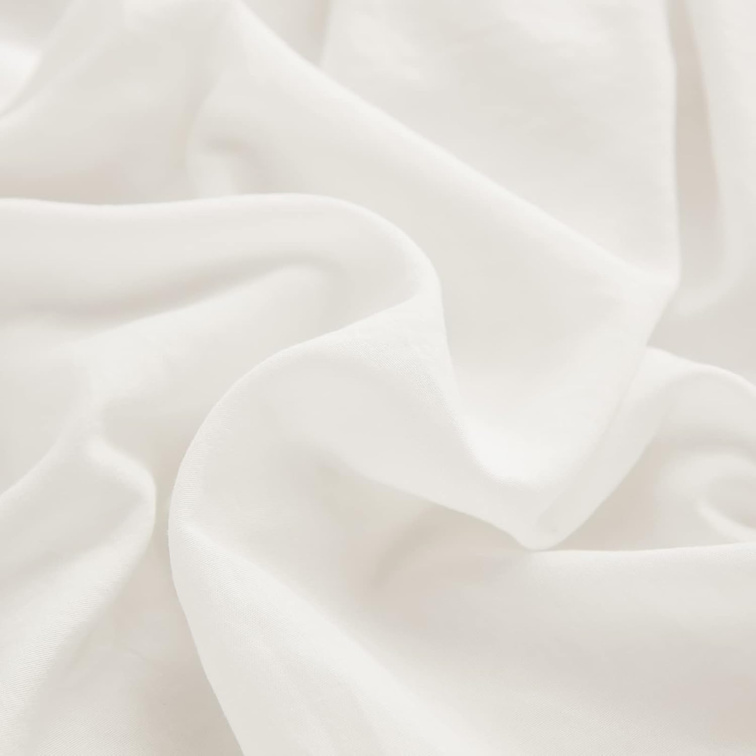 Ruffled Fringe Decor Sham / Body / White / 20 x 54