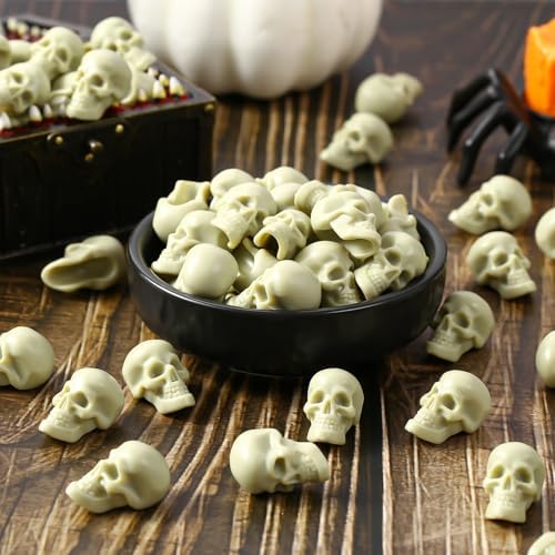 100pcs Mini Plastic Skulls Heads Miniature Skulls Halloween Skeleton Figurines for Halloween Pranks, Home Decoration, Party Supply