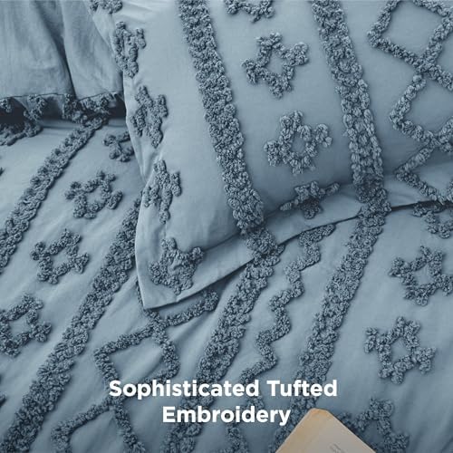 Bedsure Tufted Boho Comforter Set Queen Size - Dusty Blue Boho Bed Set, GentleSoft™ 3 Pieces Farmhouse-Style Embroidery