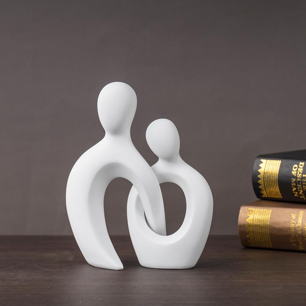 Resin Art Statue Decor / White