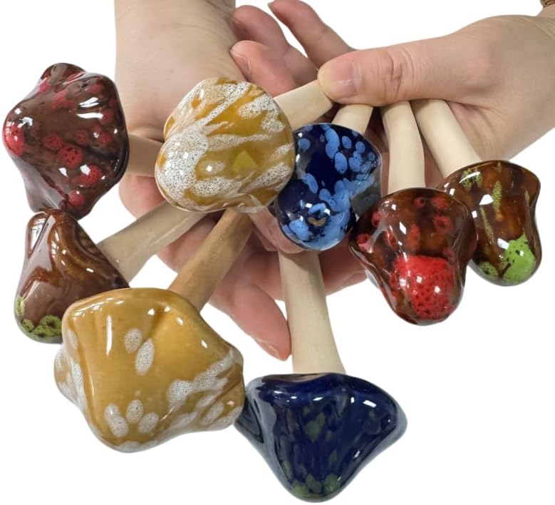 Plant Decorations / 4.7" Lawn Ornaments Fake Mushrooms / Set of 8