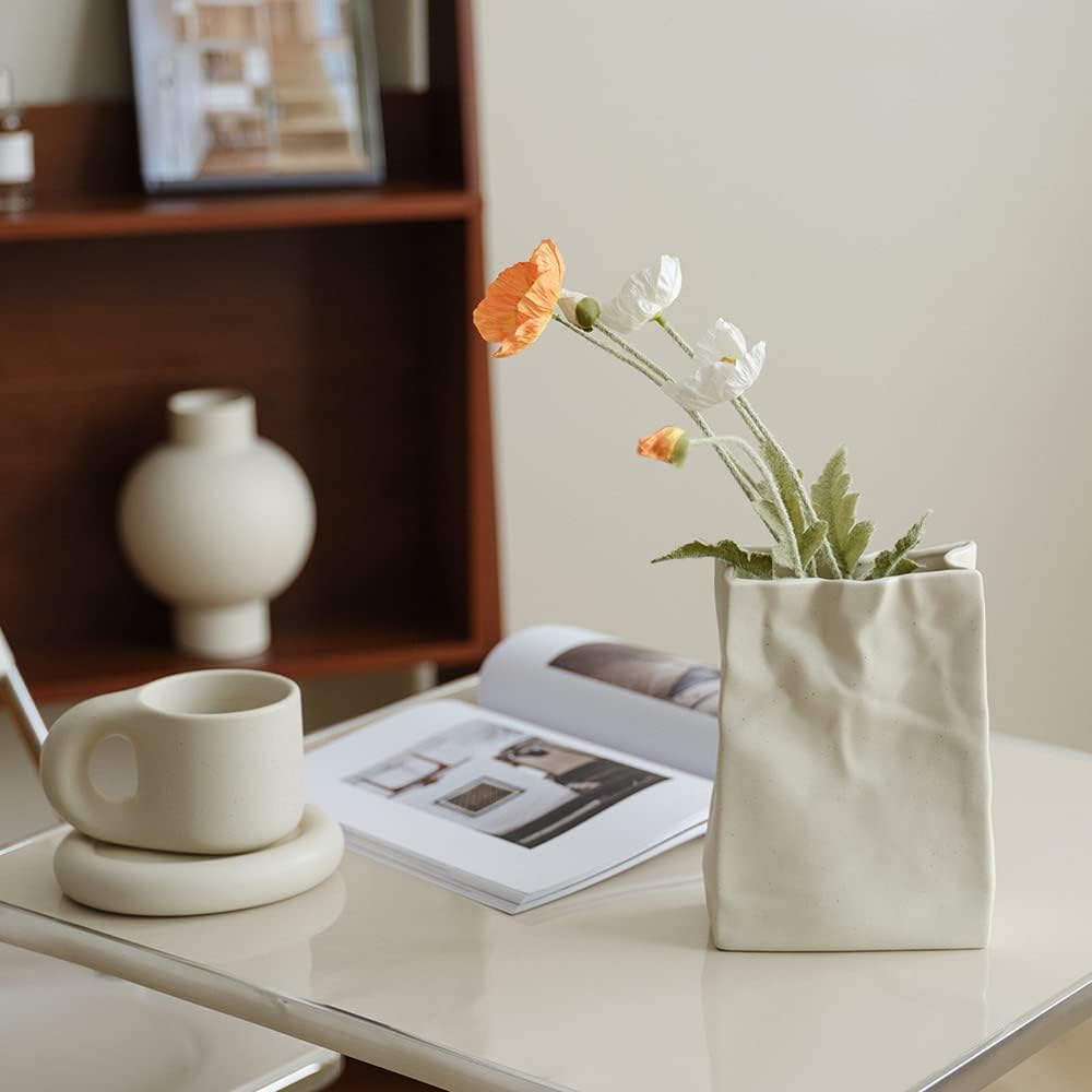 Modern Aesthetic Flower Vase