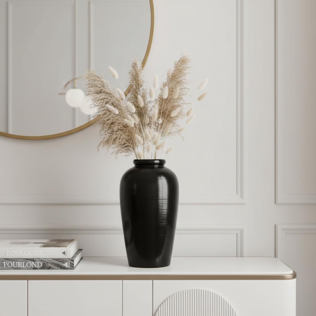 Modern Decorative Minimalist Vase / 11 Inch / Black