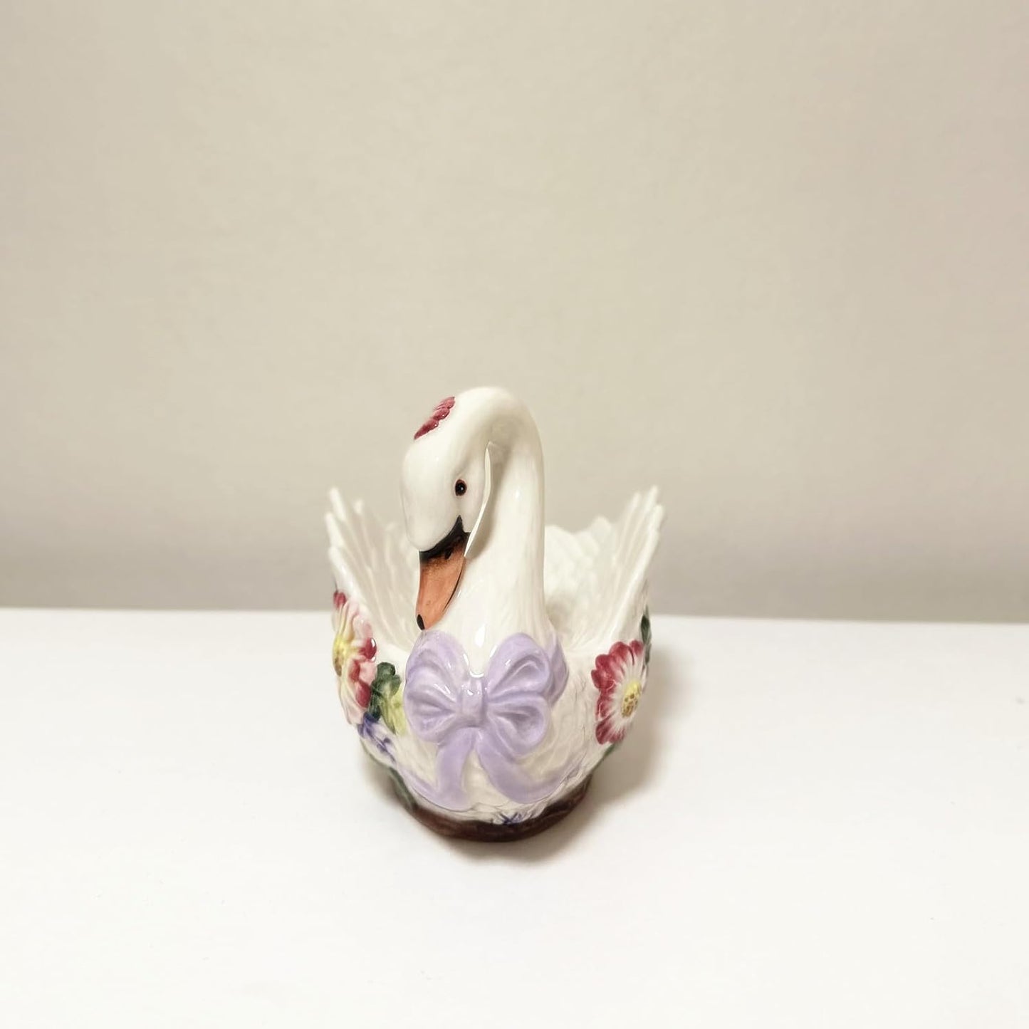 Ceramic Swan and Flowers Soap Dish
