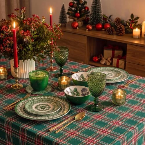 Softalker Christmas Plaid Tassel Tablecloth Rectangle, Green, 55" x 102"