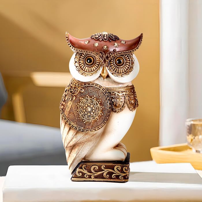 Owl Statue / Shelf Bookshelf Table Office Living Room Decor Owl Figurine / Beige