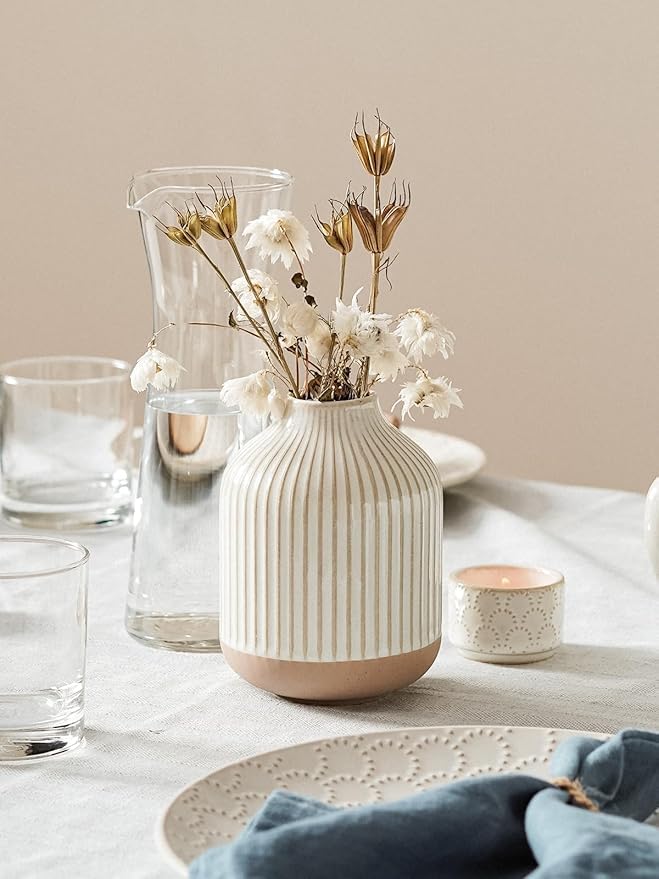 Rustic Vase / Lines / White / 5.3 Inch