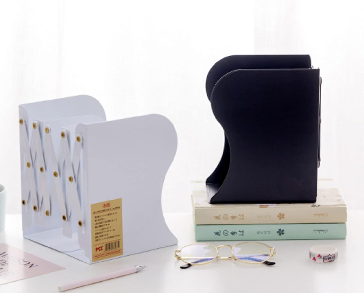 Adjustable Metal Bookends Heavy Duty / Black