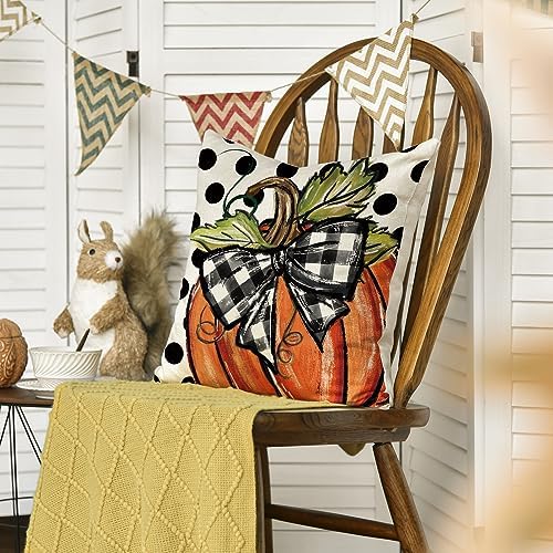 AVOIN colorlife Fall Polka Dot Pumpkin Throw Pillow Cover 20x20 Inch