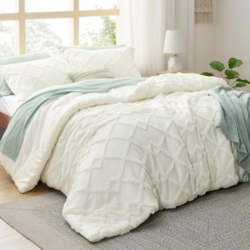 Bedsure Boho Comforter Set Queen - Ivory Tufted Queen Size Comforter, 3 Pieces Farmhouse-Style Embroidery Bed Set, Soft