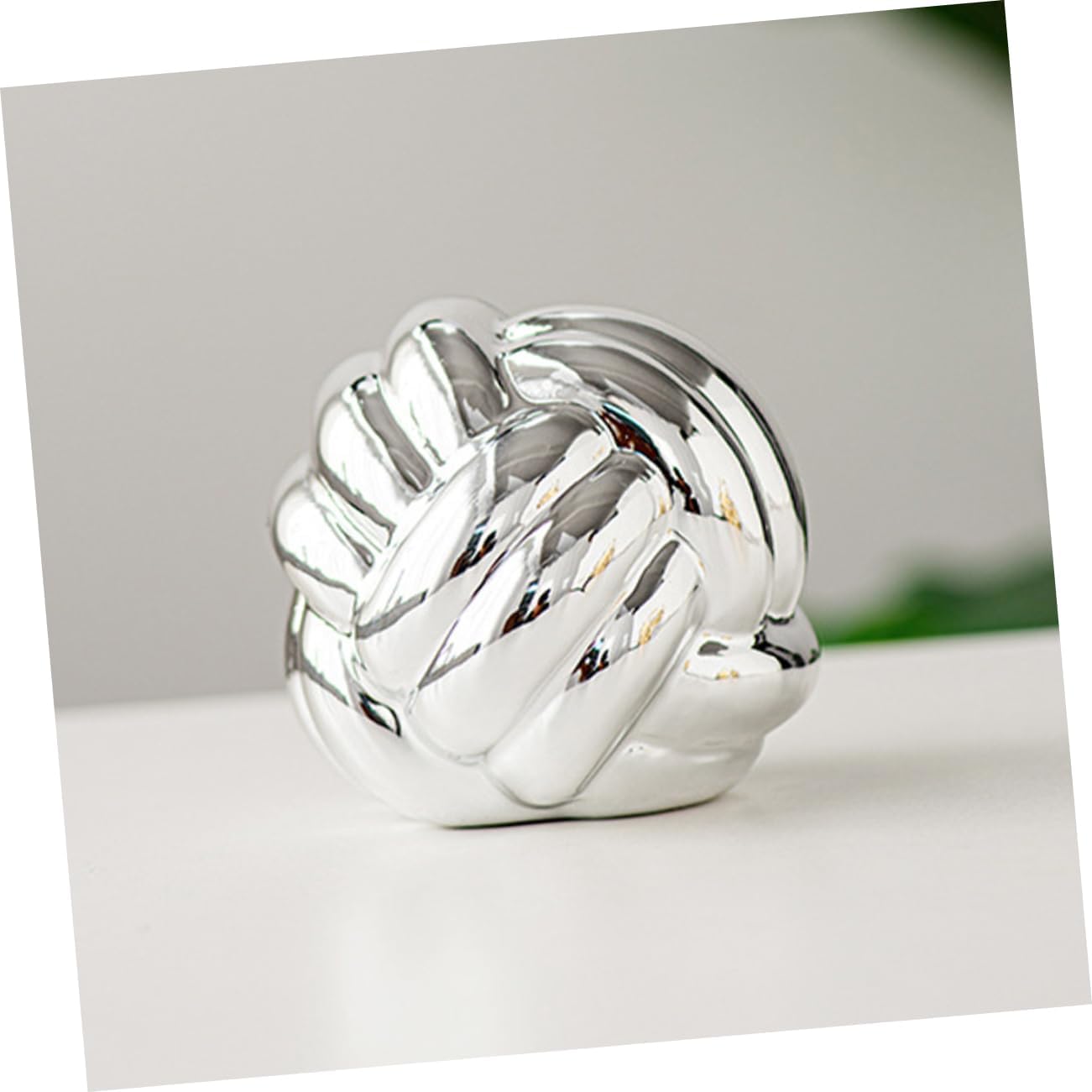 Nordic Style Ceramic Knot Statue Elegant Twisted Line Ornament / Silver / 8.50 x 8.00 x 8.00 / CM