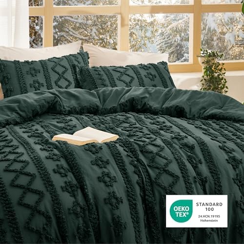 Bedsure Tufted Boho Comforter Set King Size - Dark Green Boho Bed Set, GentleSoft™ 3 Pieces Farmhouse-Style Embroidery