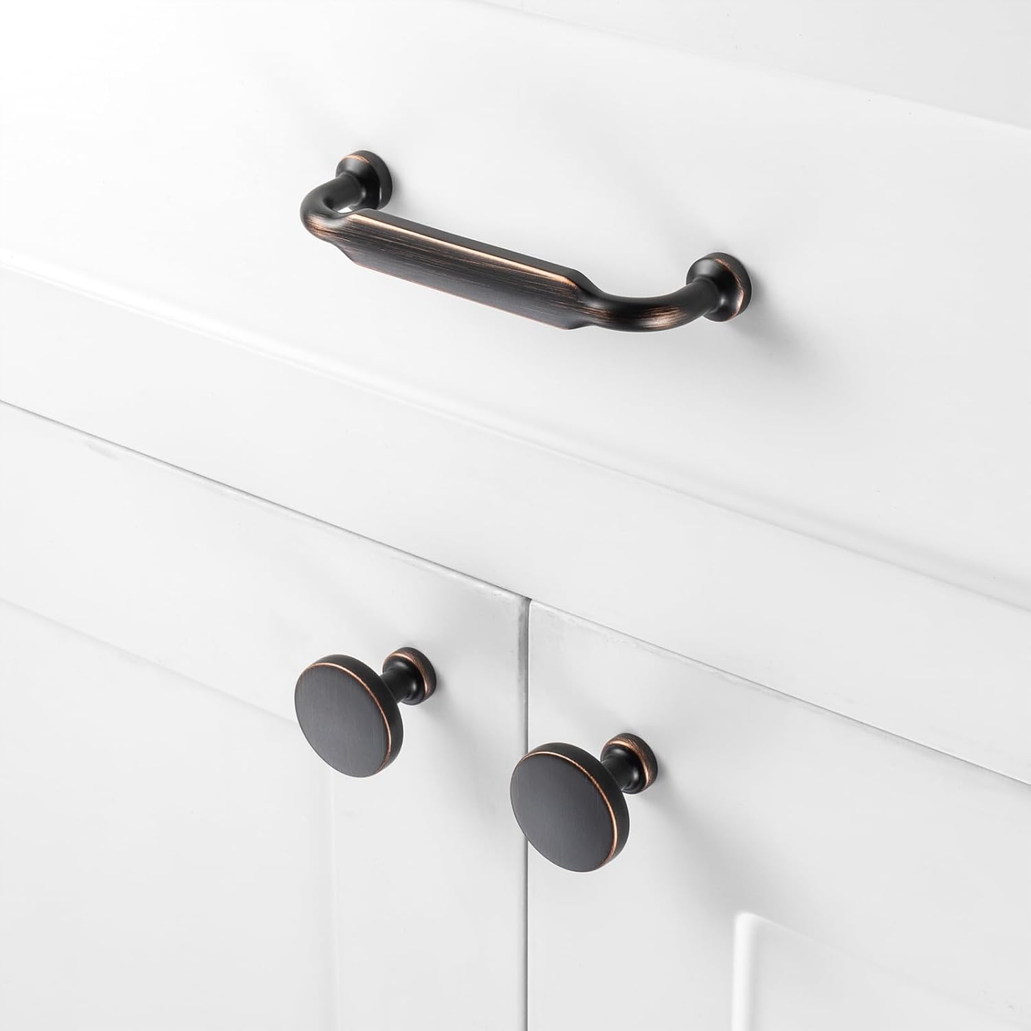 Cabinet Pulls Brushed Bronze Cabinet / 3" Hole Centers / Classic / Oil Rubbed Bronze / 3 Inch
