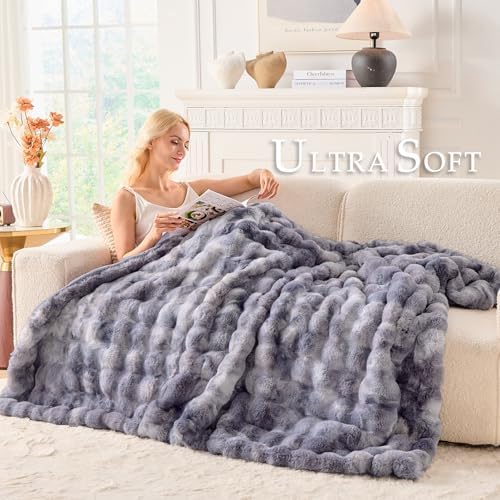 BENVWE Fluffy Faux Fur Throw Blanket for Couch - Soft, Plush, Thick, Cozy, Fuzzy Luxury Bubble Blanket for Home Living