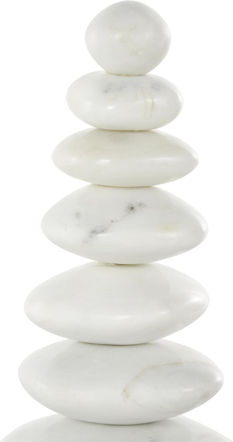 Accent Figurine 3 / White / 3 x 4 x 12