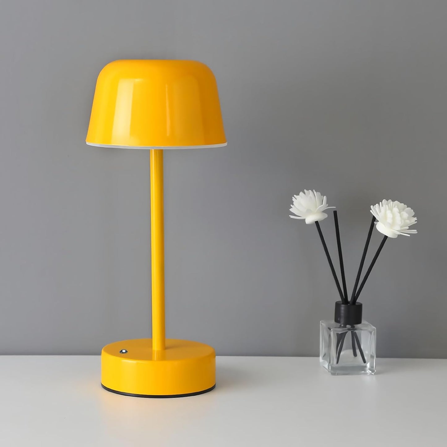Rechargeable Table Lamp, Yellow Mushroom Table Lamp with USB Port, Battery Operated Touch Small Lamp for Nightstand