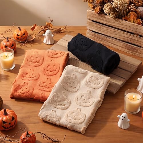 Remagr 3 Pcs Halloween Hand Towels Set for Bathroom Spooky Pumpkin Decor