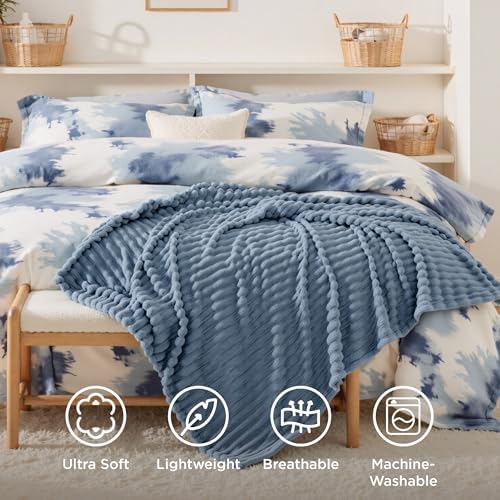 Bedsure Soft Blue Throw Blanket for Couch Decor Gifts 50"x60"
