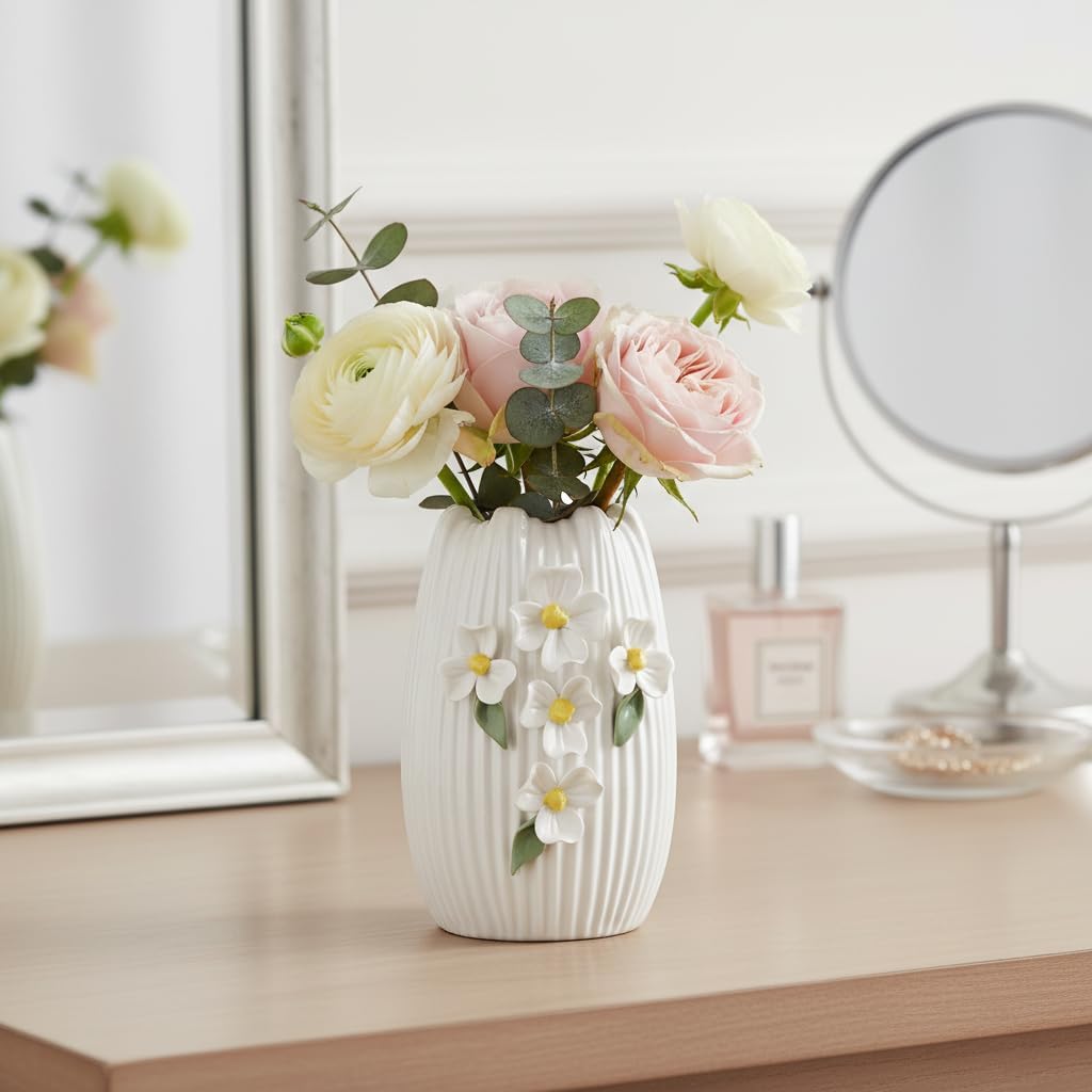 White Ceramic Vase / White and Yellow / 7 Inch
