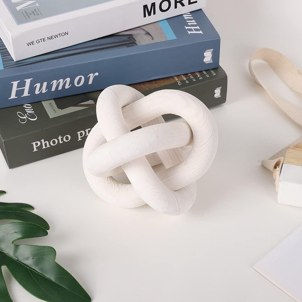 Wood Knot Chain Link Decor / White