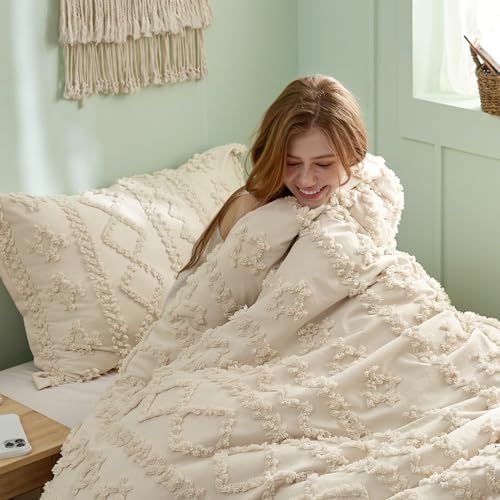 Bedsure Tufted Boho Comforter Set Twin Size - Beige Boho Bed Set, GentleSoft™ 2 Pieces Farmhouse-Style Embroidery