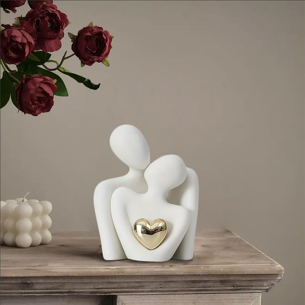 Hugging Love Sculpture Ceramic Home Decor / White / 4.72IN