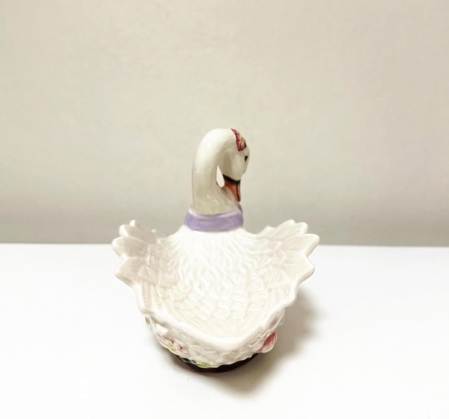 Ceramic Swan and Flowers Soap Dish